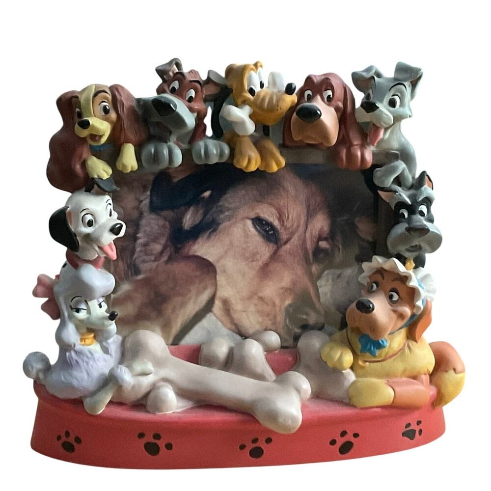 Disney Dogs Character Picture Frame Lady Tramp Pluto Pongo Perdita